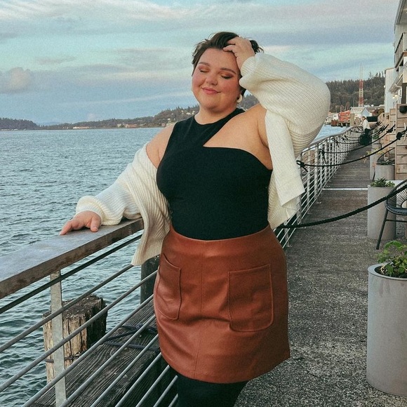 Anthropologie Asymmetrical Tank-top - Picture 1 of 3